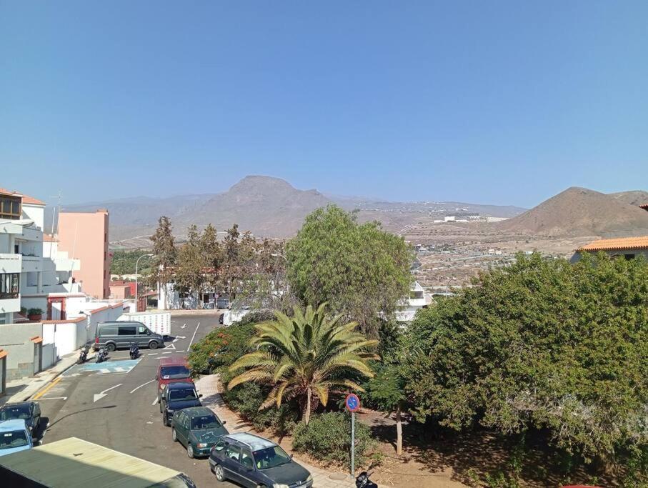 Muy Bonito Piso En Los Cristianos Centro Esterno foto